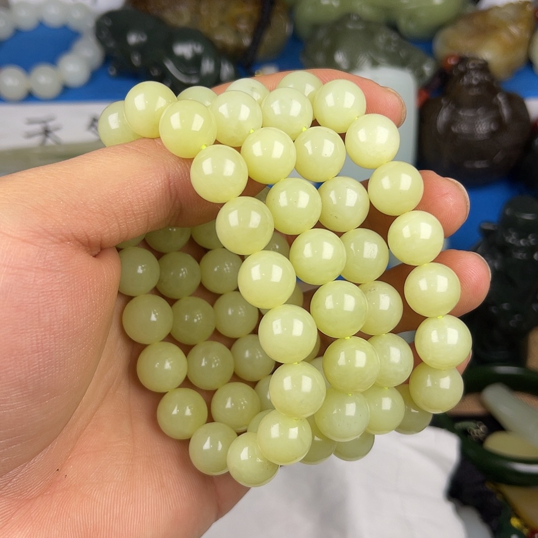 和田玉未镶嵌颈饰若羌黄玉1.2新疆和田玉多样性发货发一条