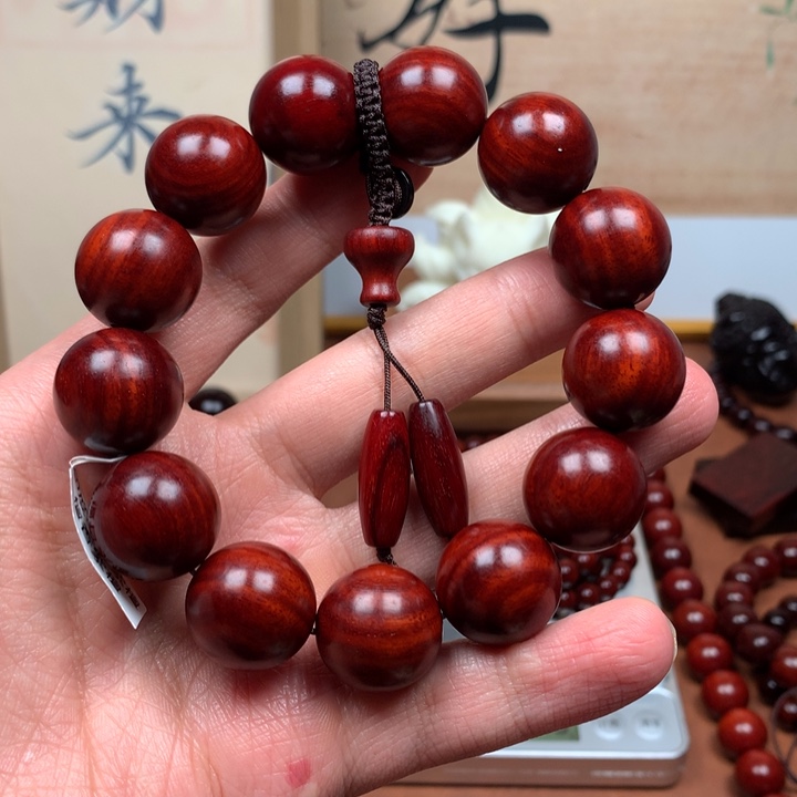 从***弎檀香紫檀（小叶紫檀）