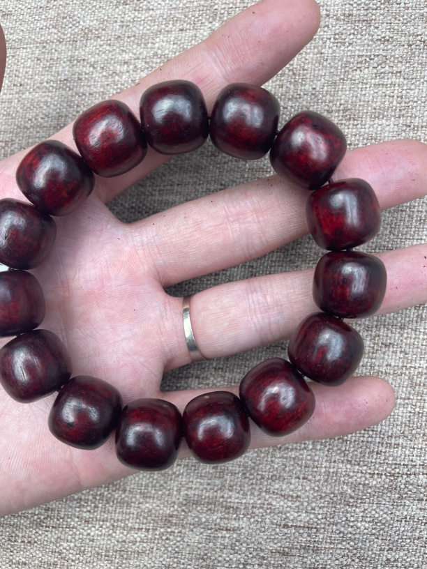 60号文玩沉木手串精品