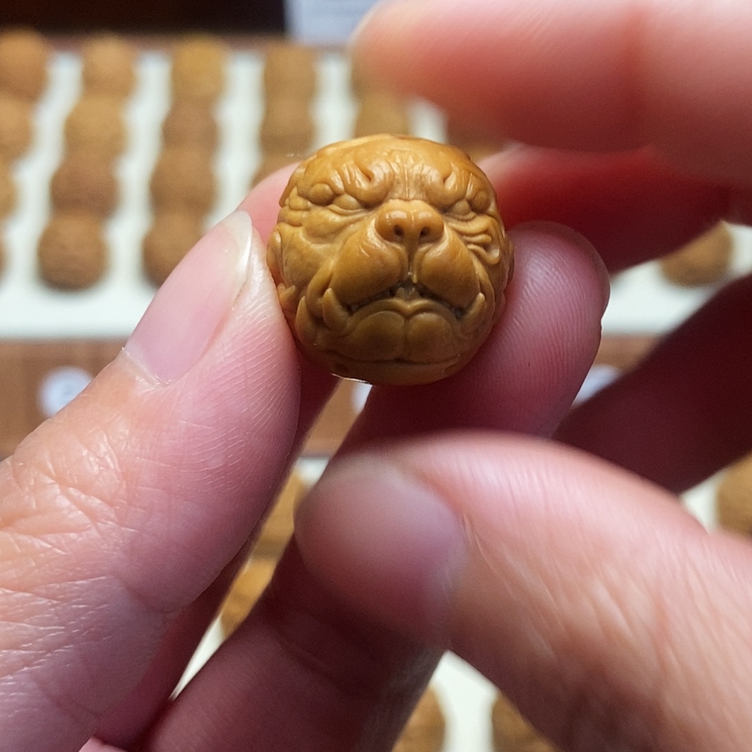 山****吊坠猴头核桃瑕疵款不退不换狗王猴头