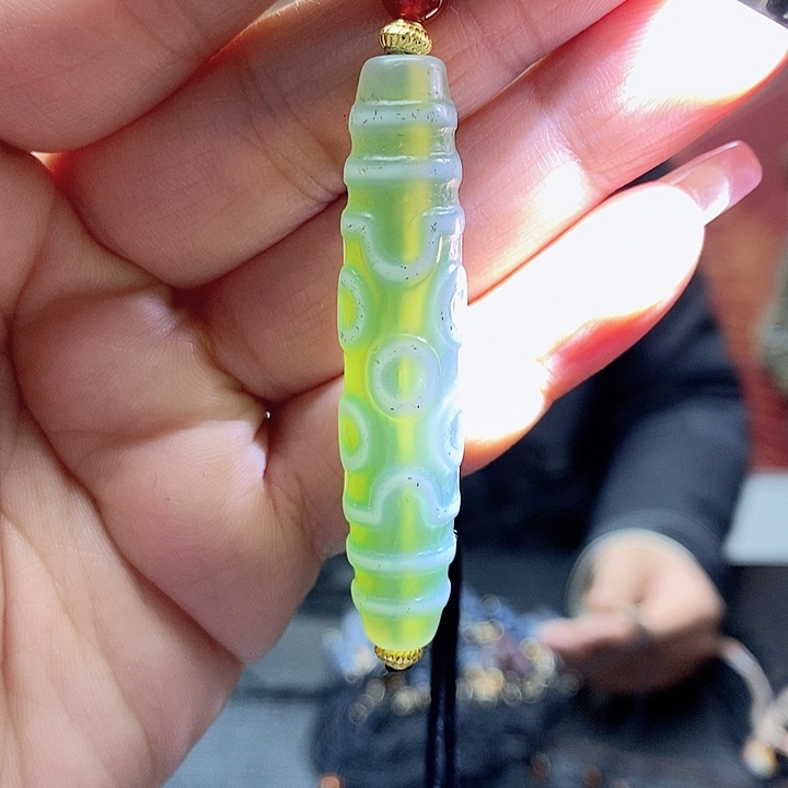 玛瑙/玉髓颈饰合金