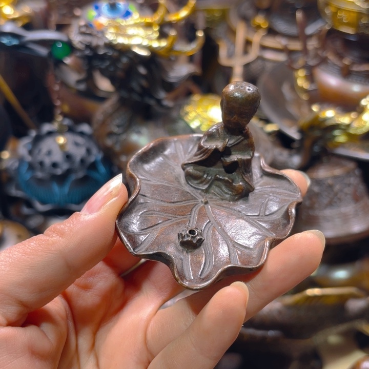 铜器摆件收收藏藏