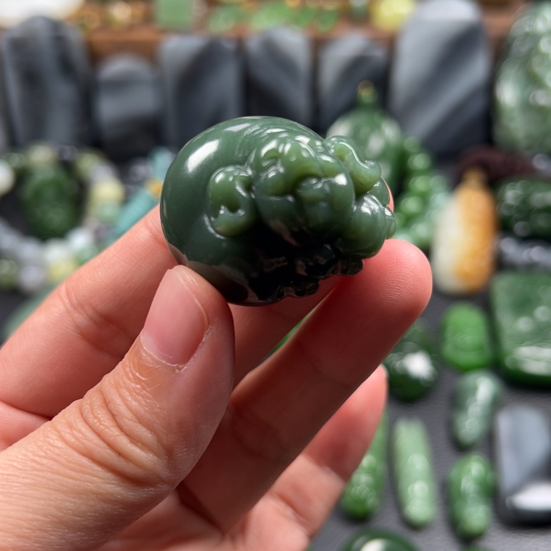 和田玉吊坠(不含链)未镶嵌