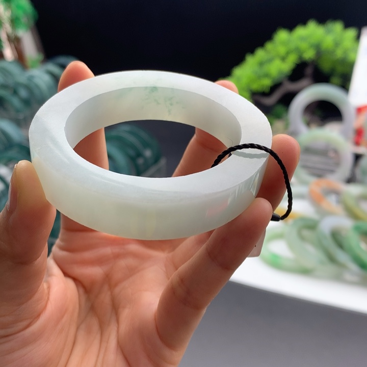 定制翡翠翡翠手镯未镶嵌