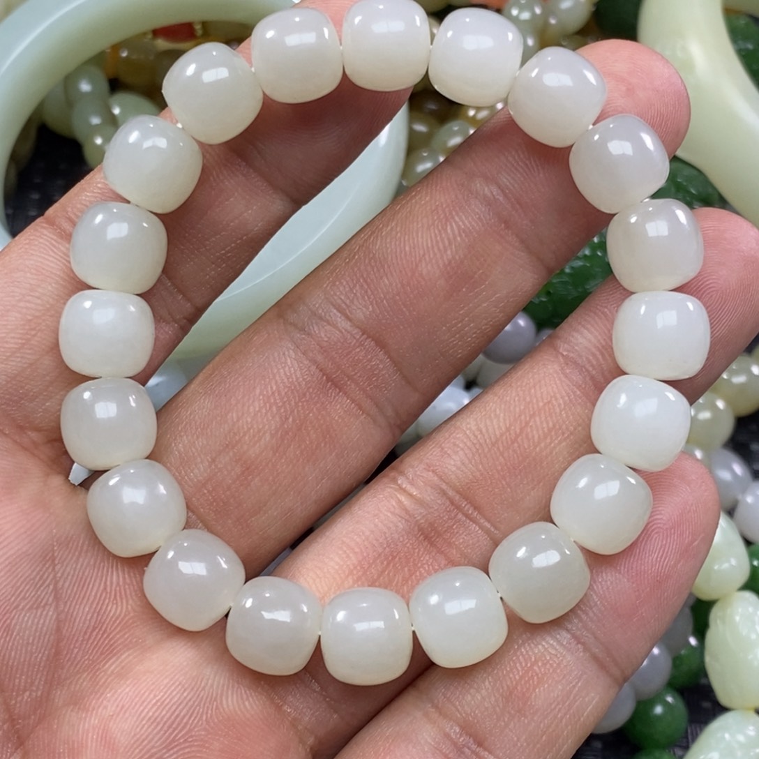 和田玉手链未镶嵌