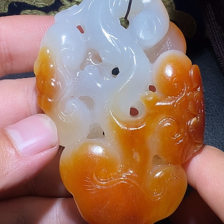 神***哥和田玉未镶嵌颈饰CC