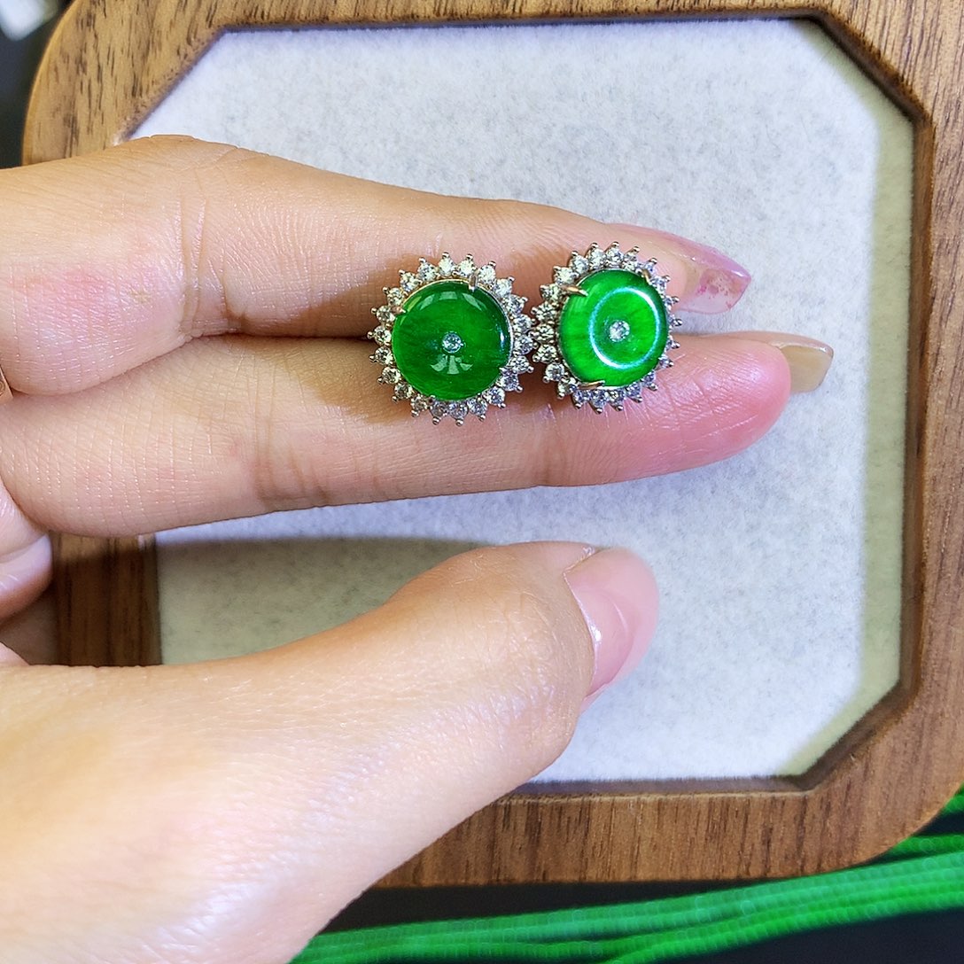 翡翠耳饰银S925镶嵌?****风天然翡翠耳钉