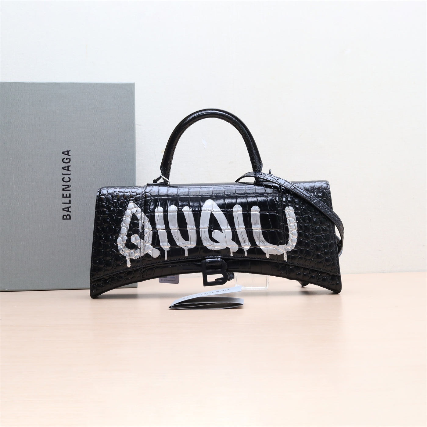 99新 Balenciaga/巴黎世家 沙漏 字母印花 黑色 单肩包P224291825