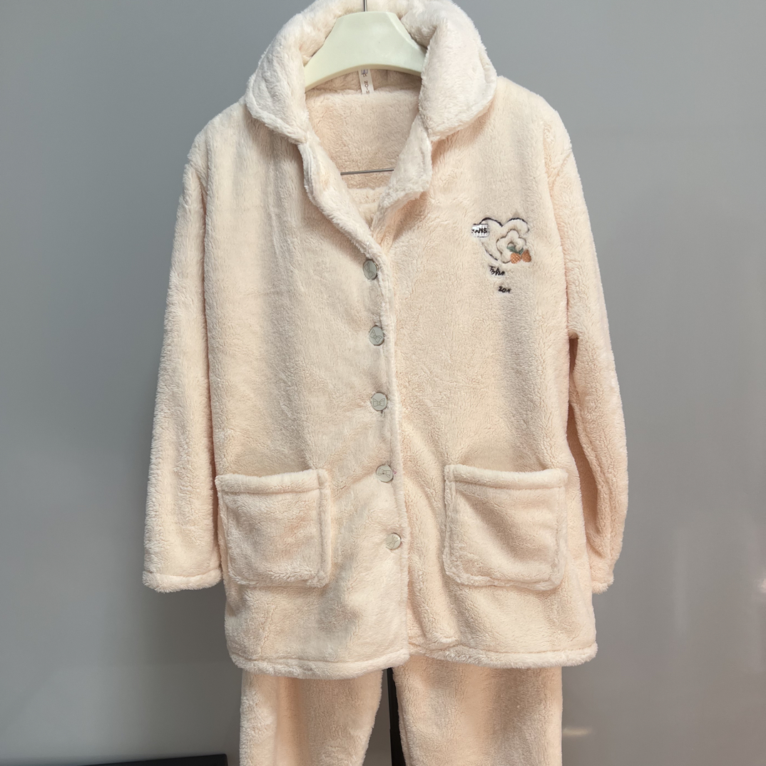 睡衣孤品福利款不退不换小香风