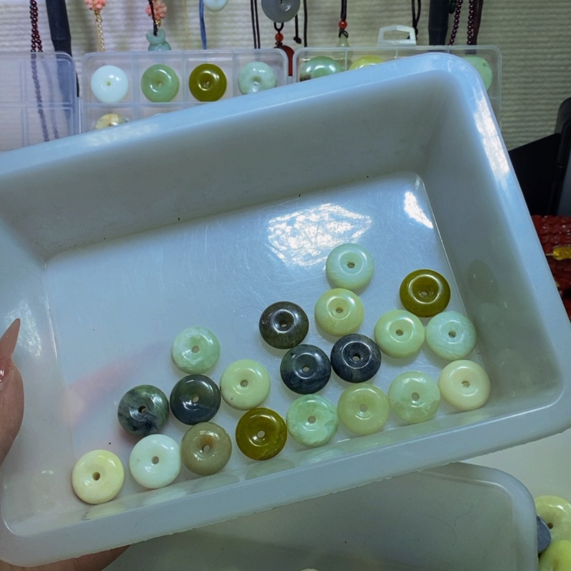 【闪购商品】蛇纹石玉其他未镶嵌309