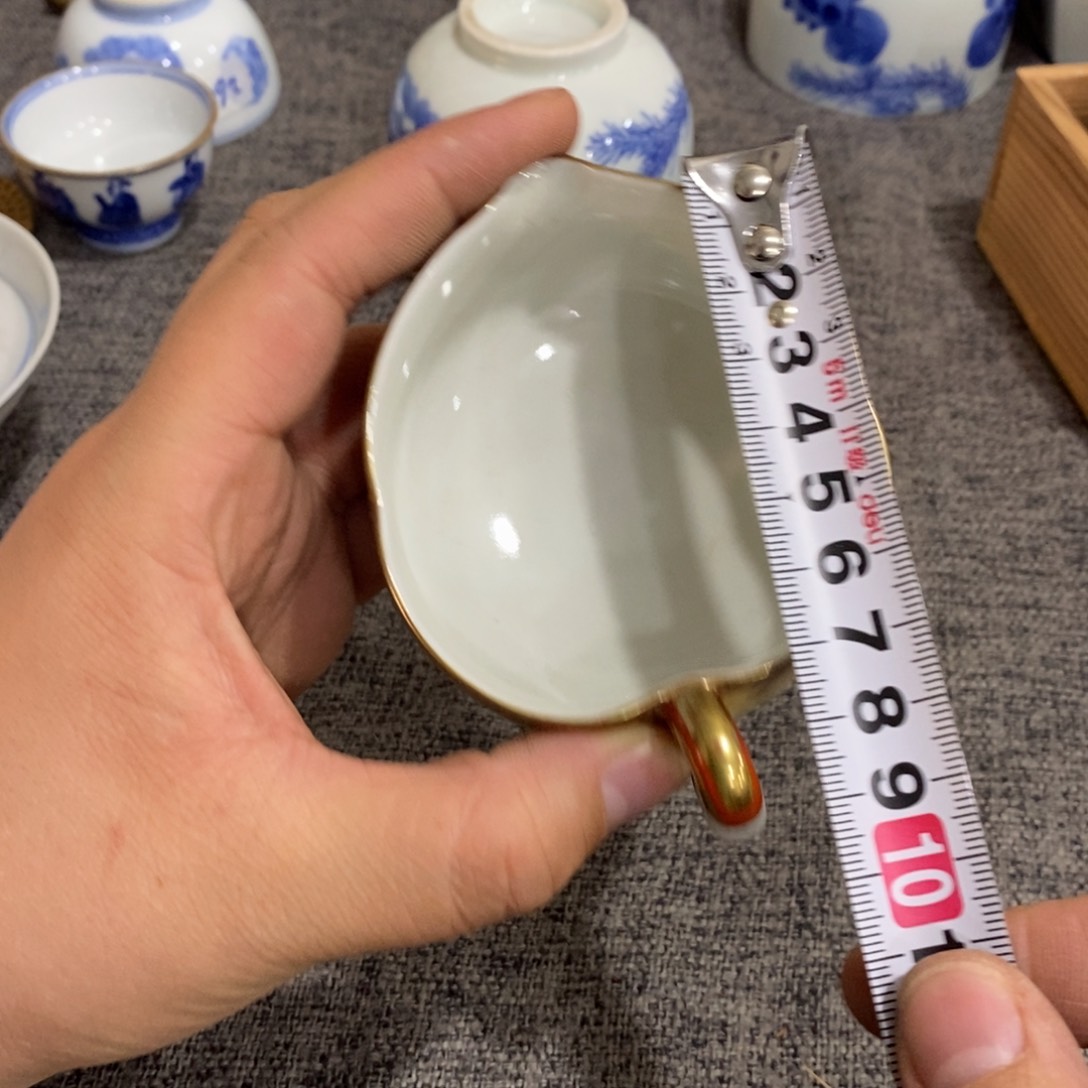 瓷片非常漂亮好看的花瓶