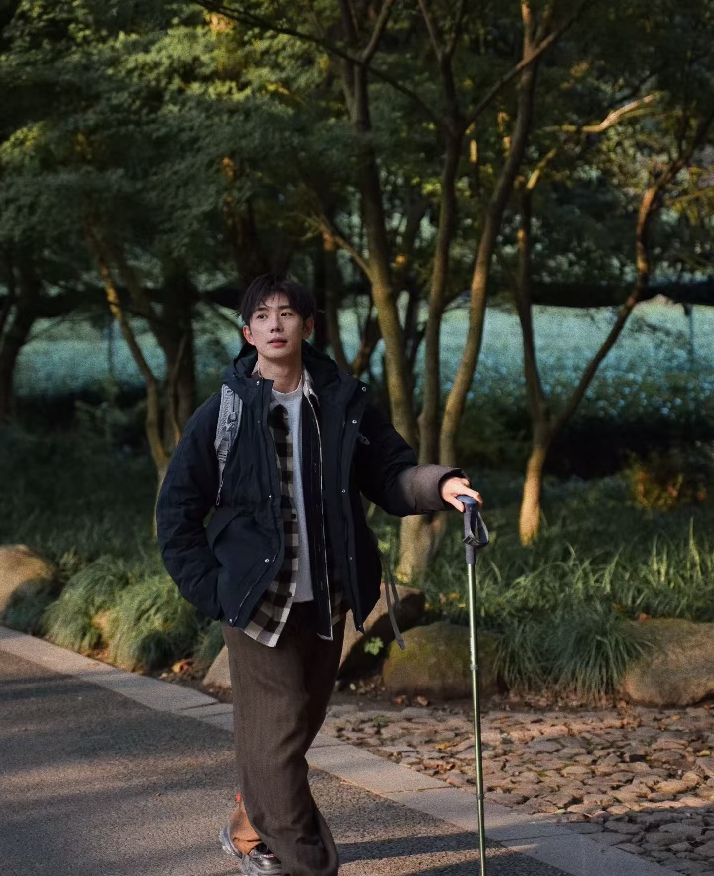 (F01）户外连帽羽绒服