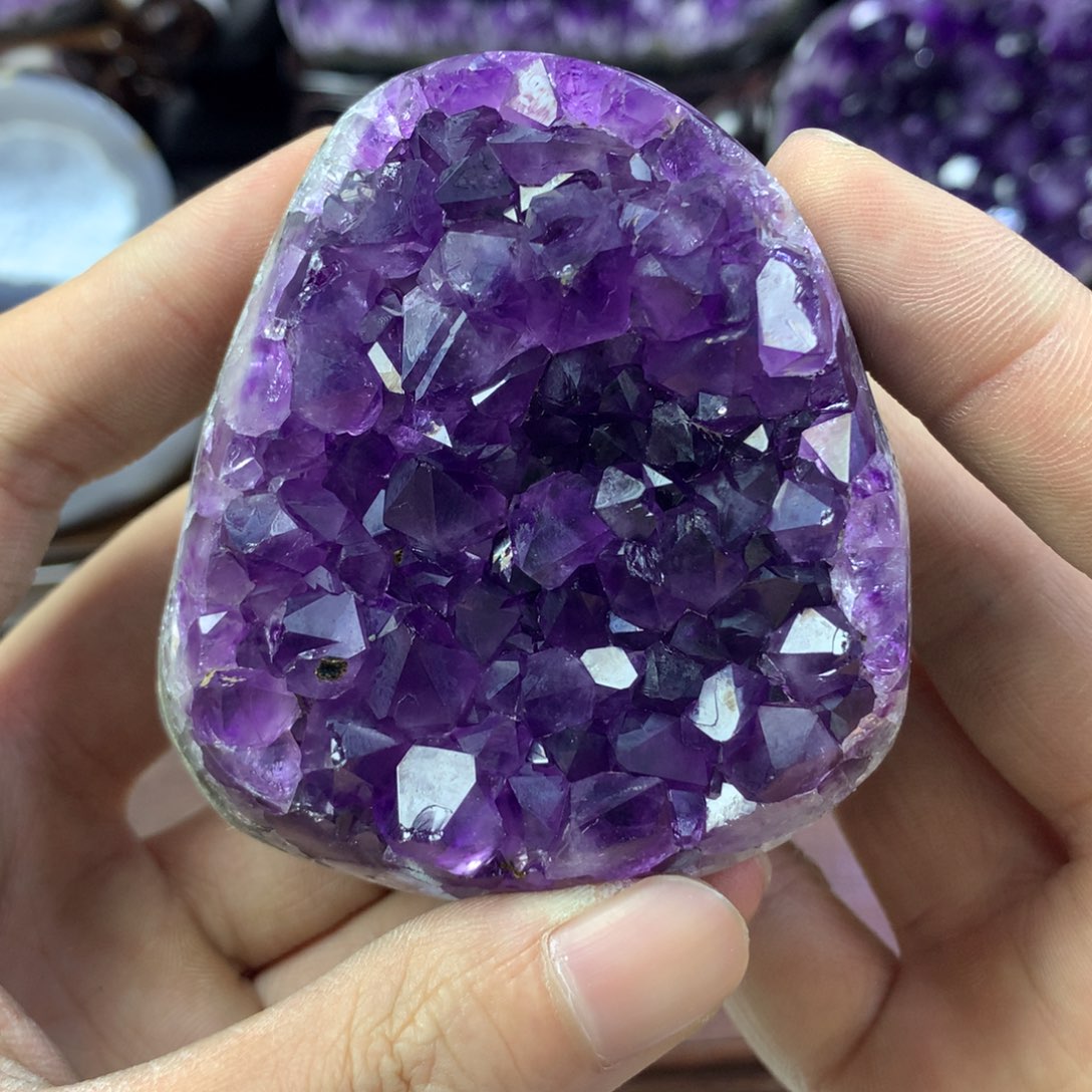 水晶大型摆件（非配饰）未镶嵌