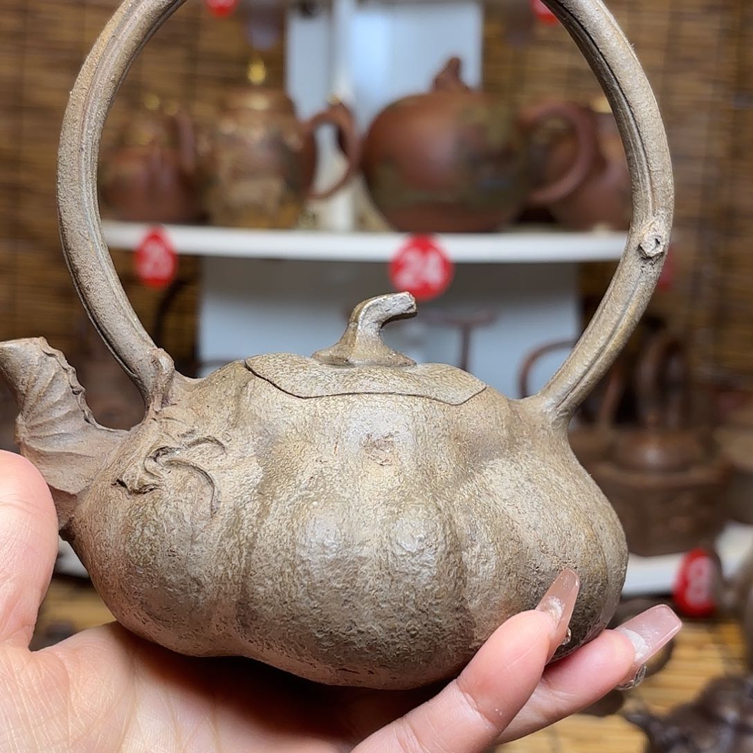 紫砂茶壶霍****?紫砂老壶