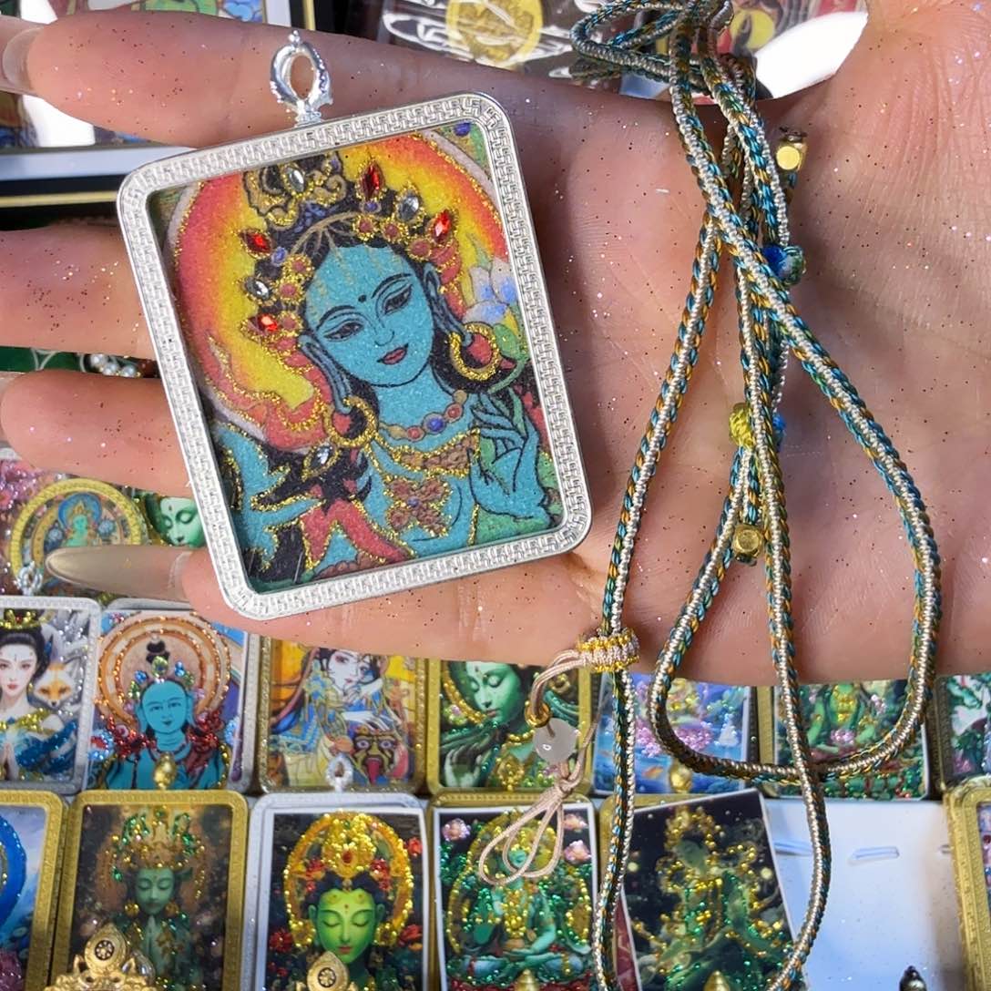 吊坠宝石卡绿度母