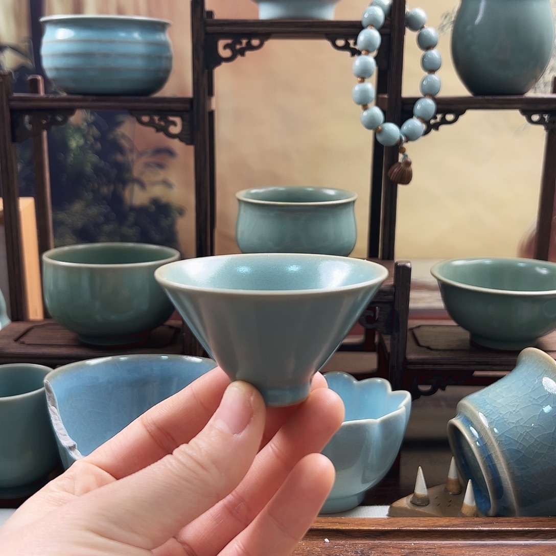 复古青绿釉斗笠杯福利