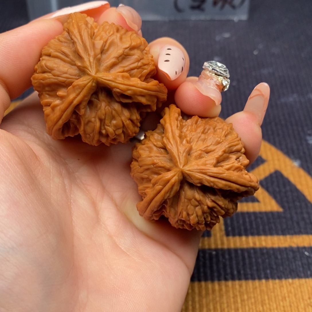 *****吊坠文玩核桃白狮子