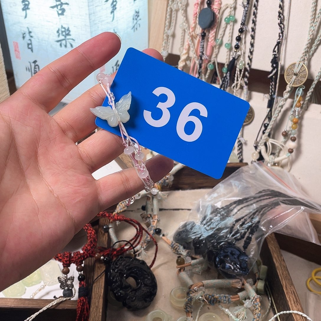 蛇纹石玉合金颈饰