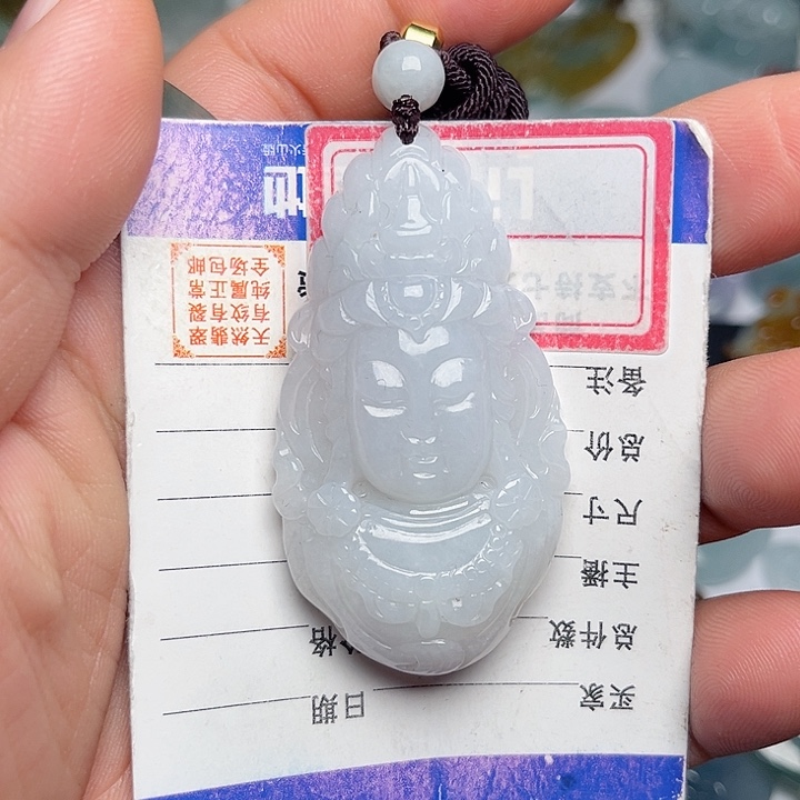 翡翠颈饰未镶嵌观音头