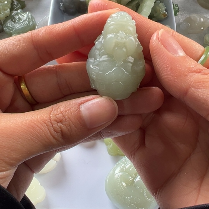 和田玉吊坠(不含链)未镶嵌