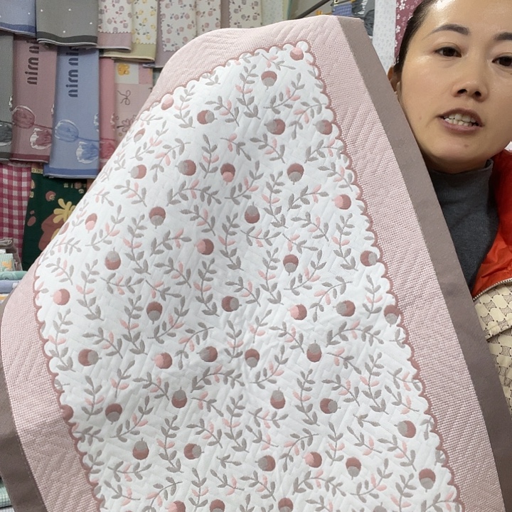 棉特价咖色果实累累