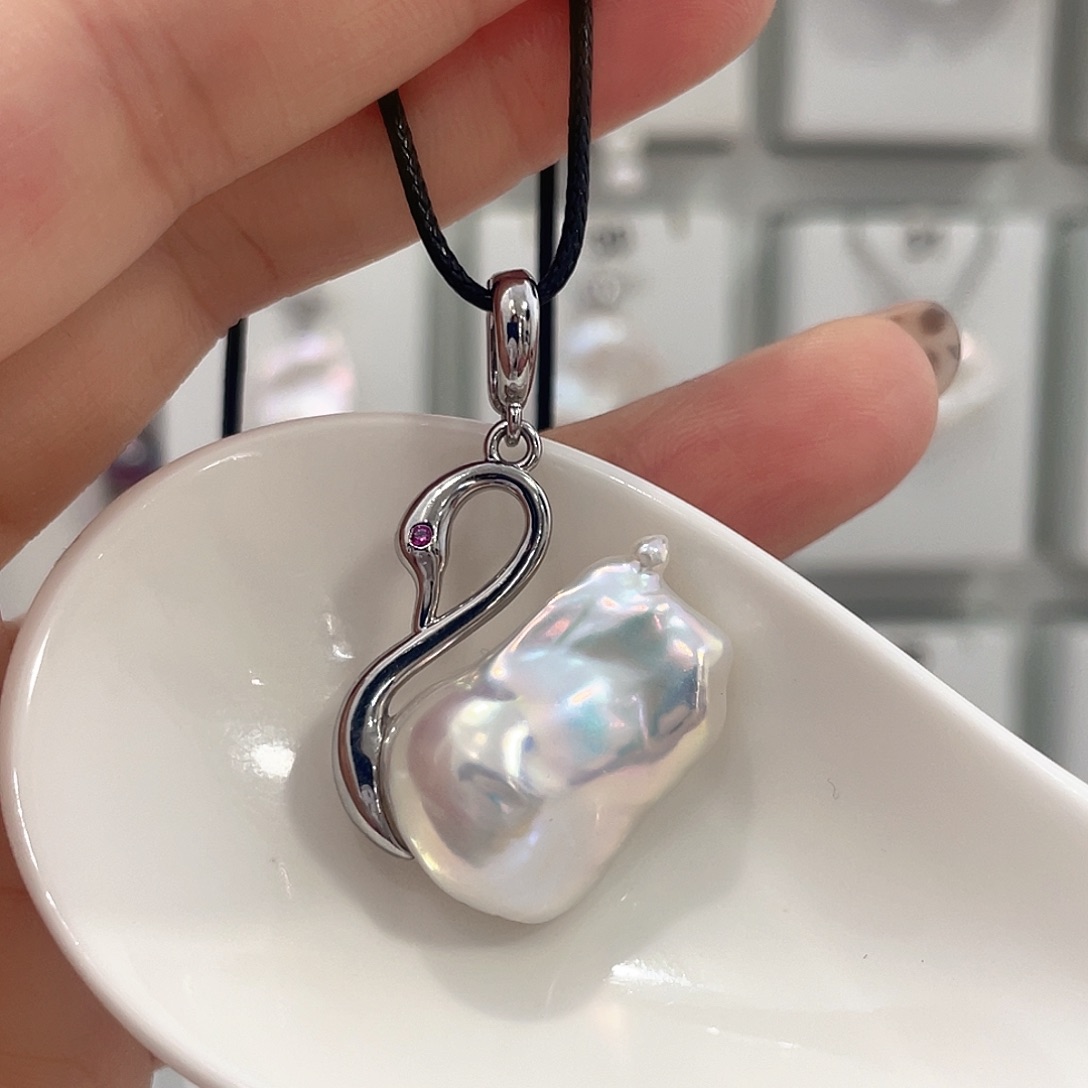 颈饰淡水珍珠未镶嵌