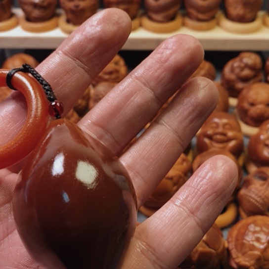 橄榄核其他宝****馆玉华一个