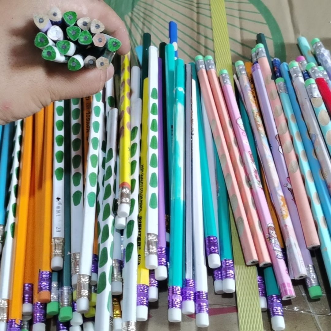 简单好看的杂款文具