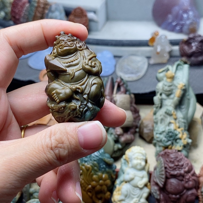 【闪购商品】定制石英质玉吊坠未镶嵌