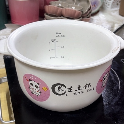 砂锅微瑕，明火，口径18，高度10默认发盖子