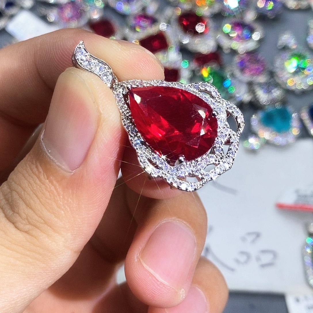 合金石英质玉戒指