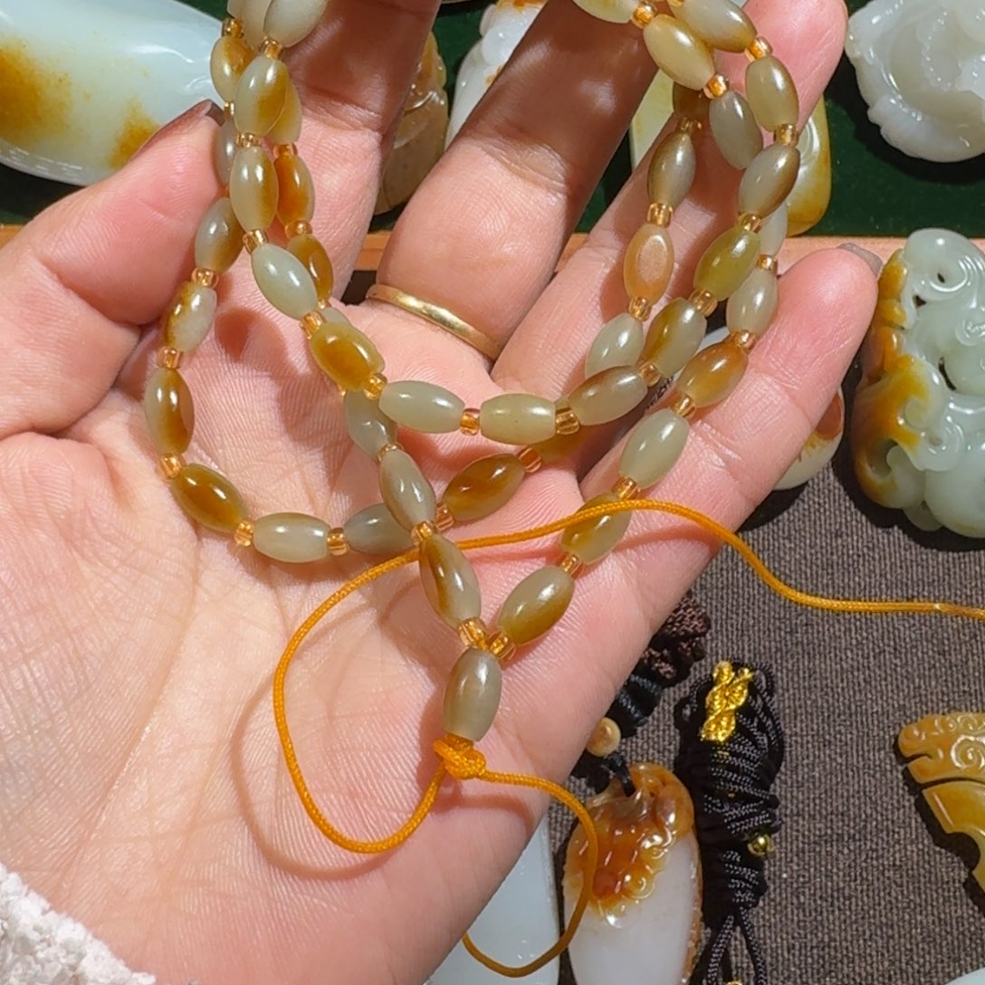 和田玉挂件未镶嵌财*