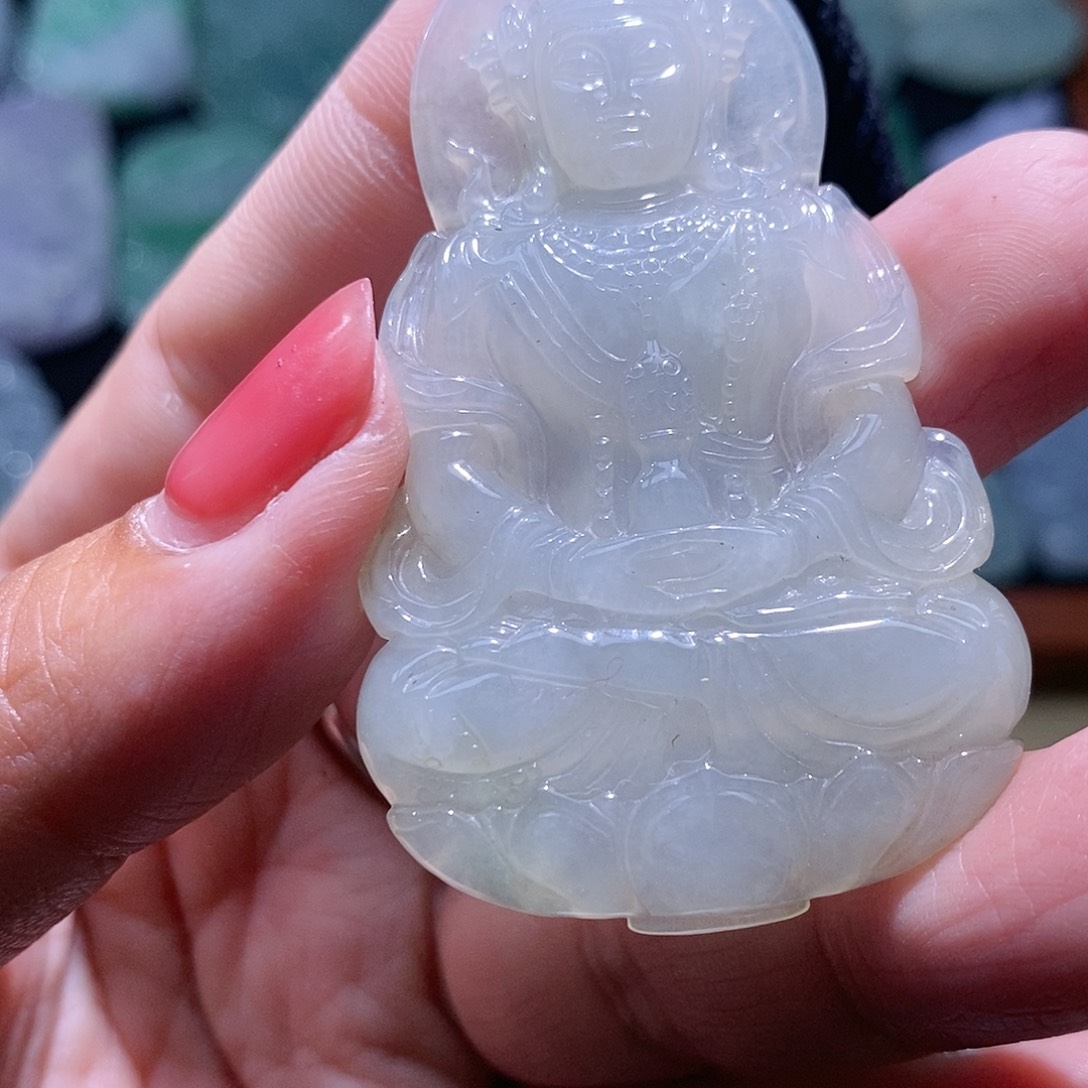 【闪购商品】翡翠未镶嵌颈饰度母