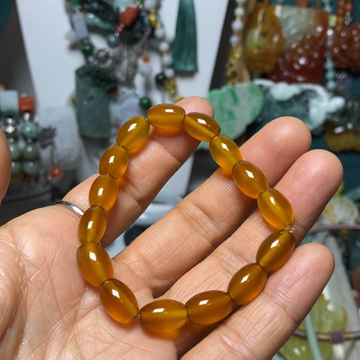 【闪购商品】翡翠吊坠(赠链)未镶嵌