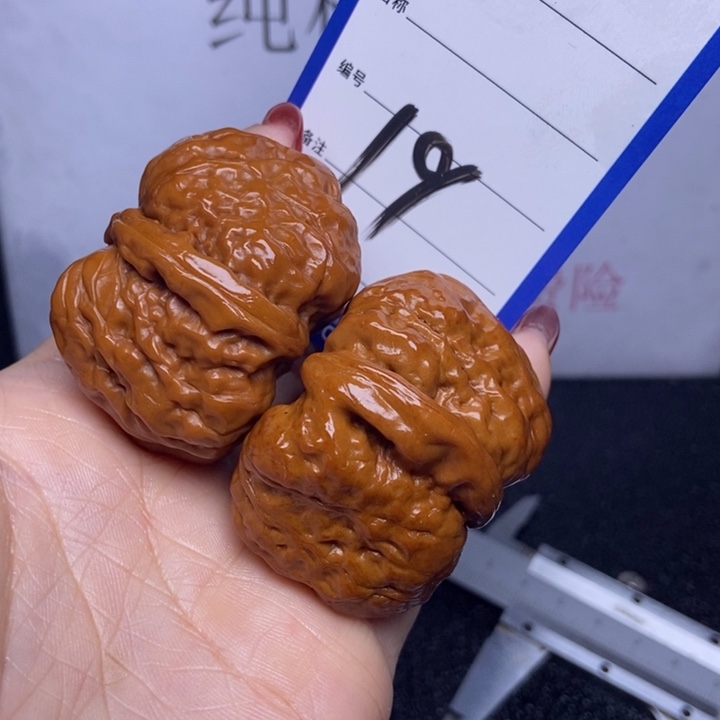 文玩核桃把件19/42蛤蟆头反油