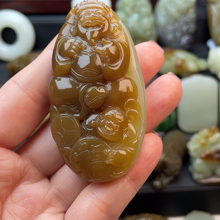 和田玉颈饰未镶嵌凉**染