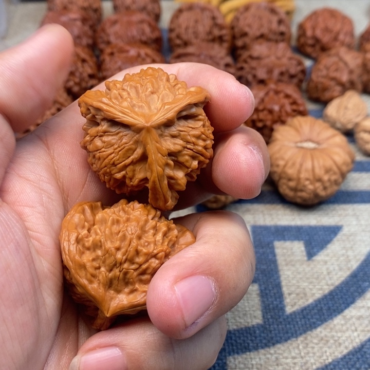 文玩核桃把件小****记核桃