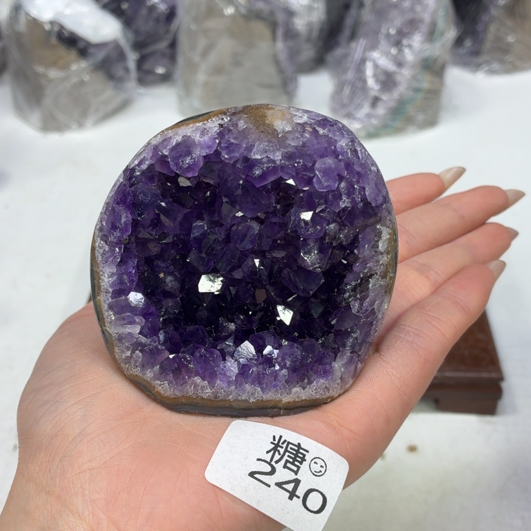 未镶嵌紫晶眼镜水晶