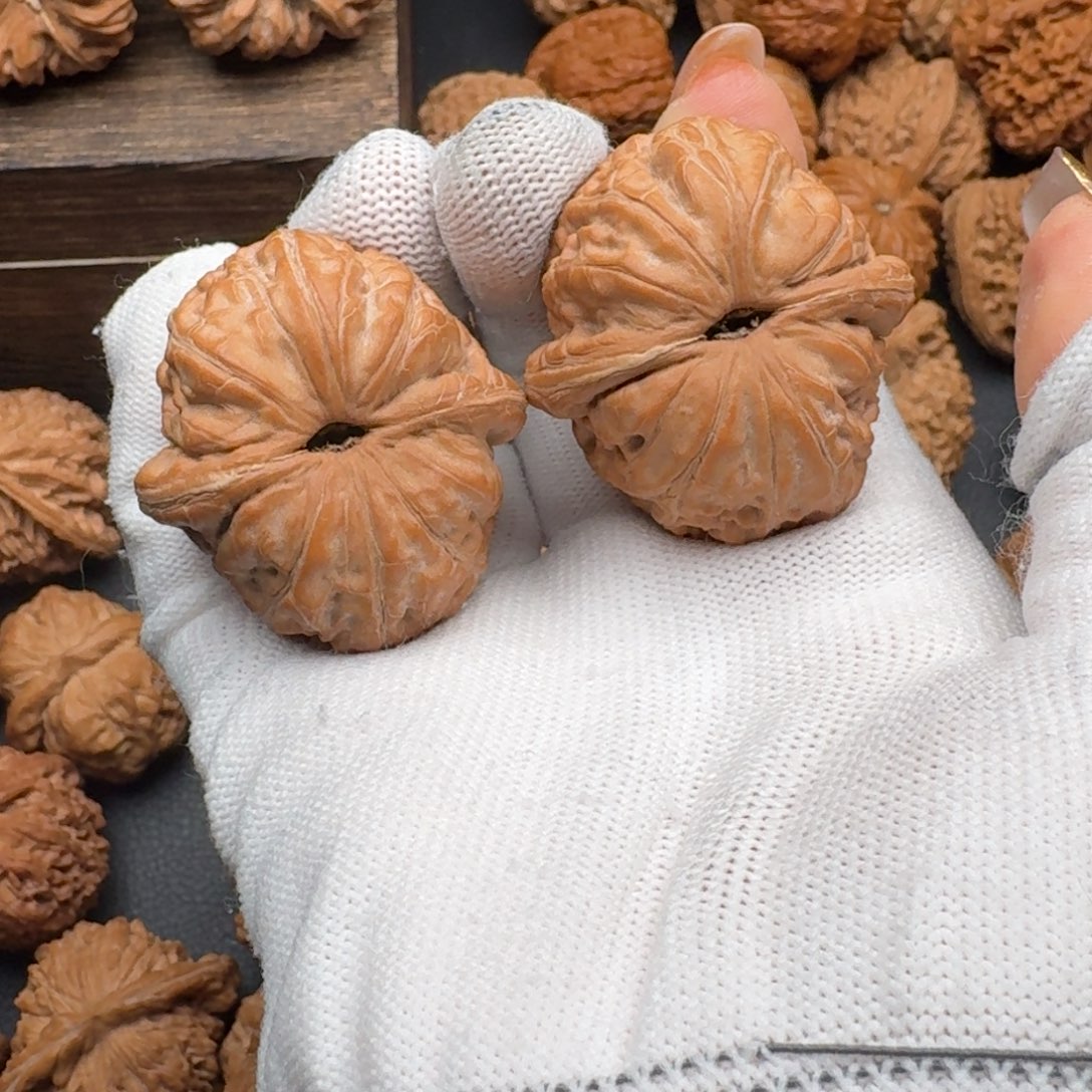 文玩核桃把件锅**粥43元宝4704