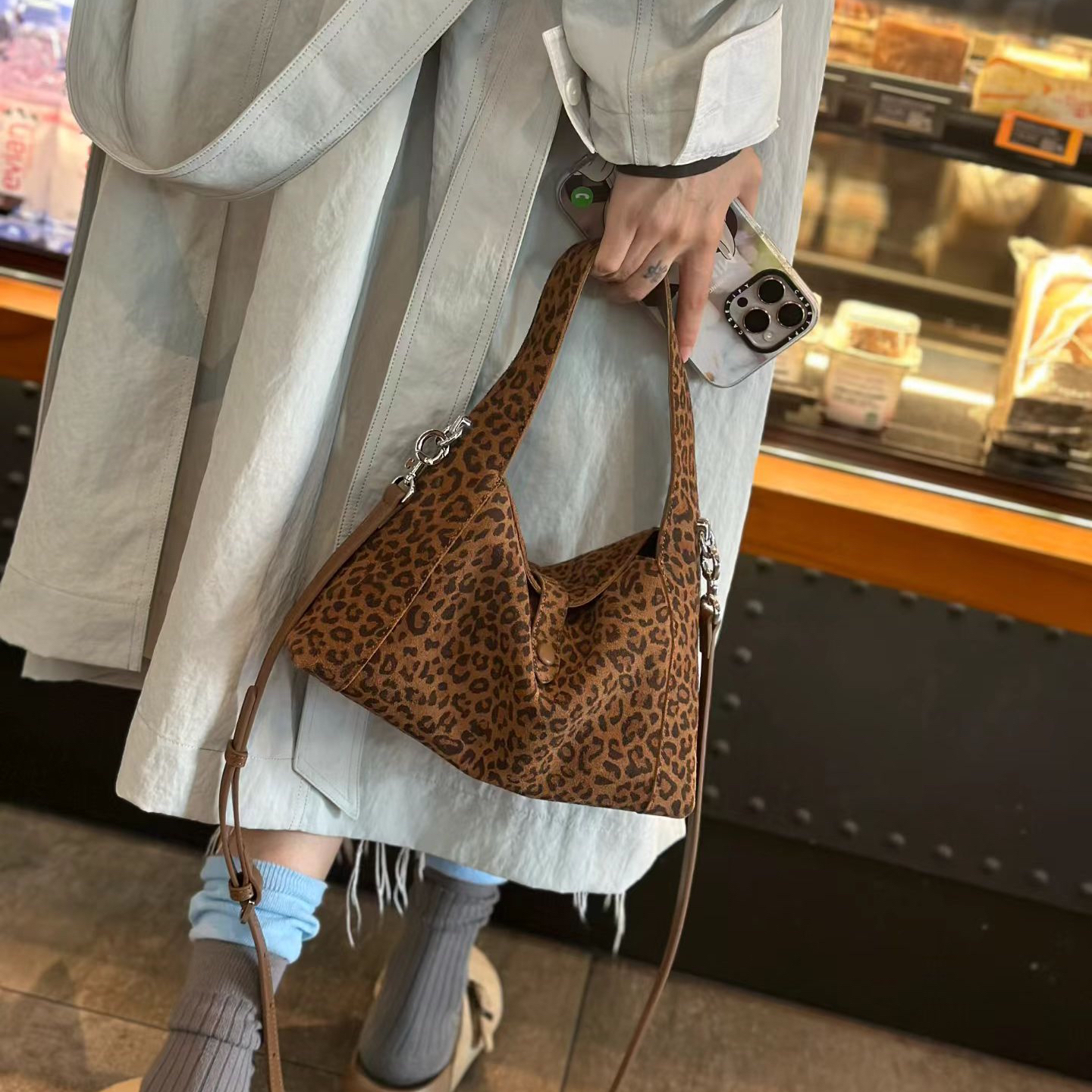 【铂金时袋】特惠手提牛反绒休闲韩系中大包55516