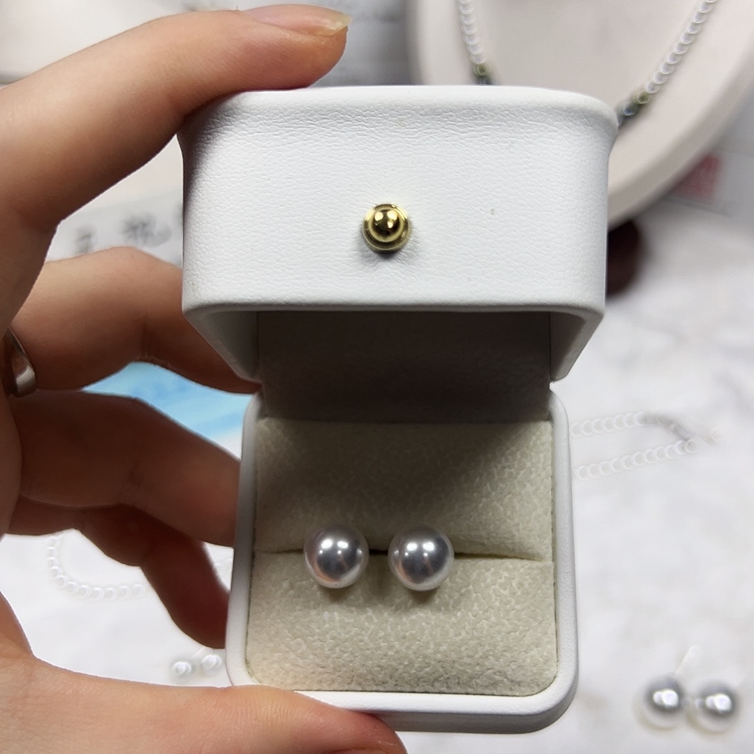 非金属925银白珠耳钉