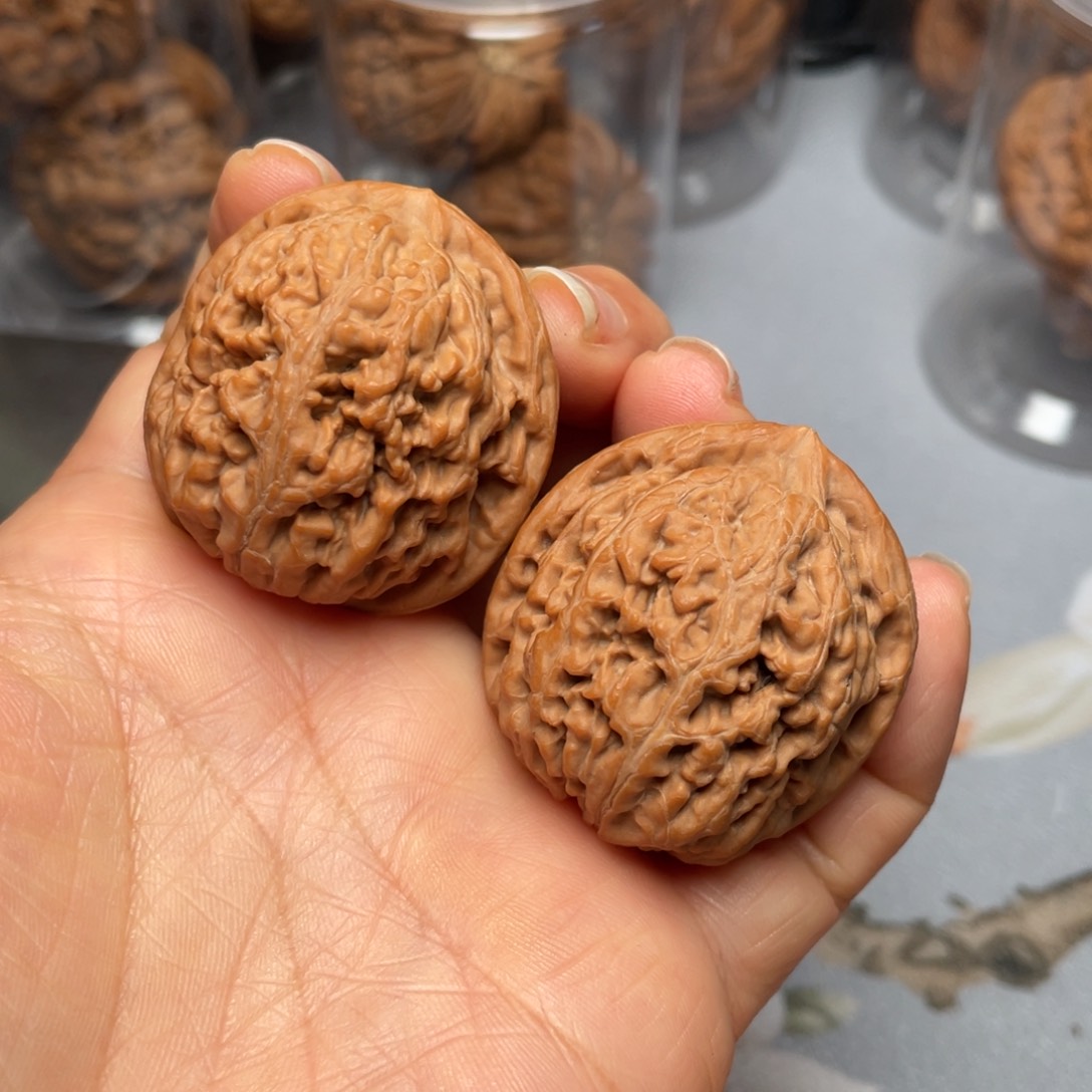 【闪购商品】文玩核桃吊坠凤凰台………