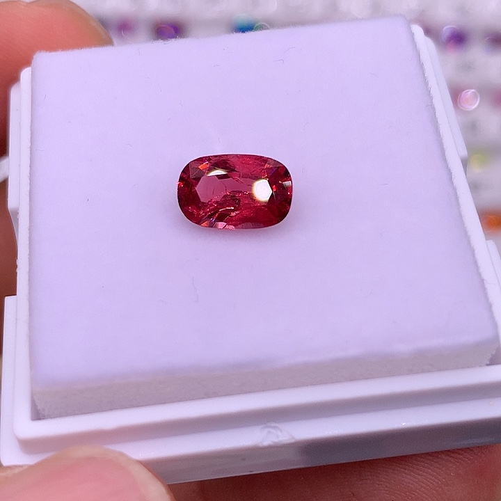 裸石尖晶石1111111111