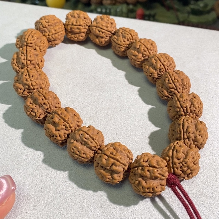 金刚菩提手串爆肉梅花 21mm