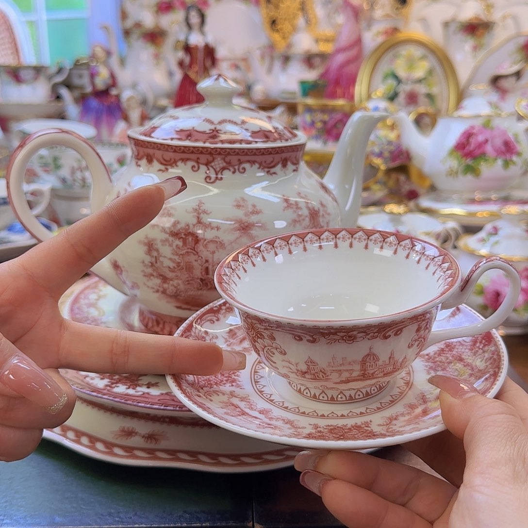 摆件码*家欧洲瓷器收藏鉴赏