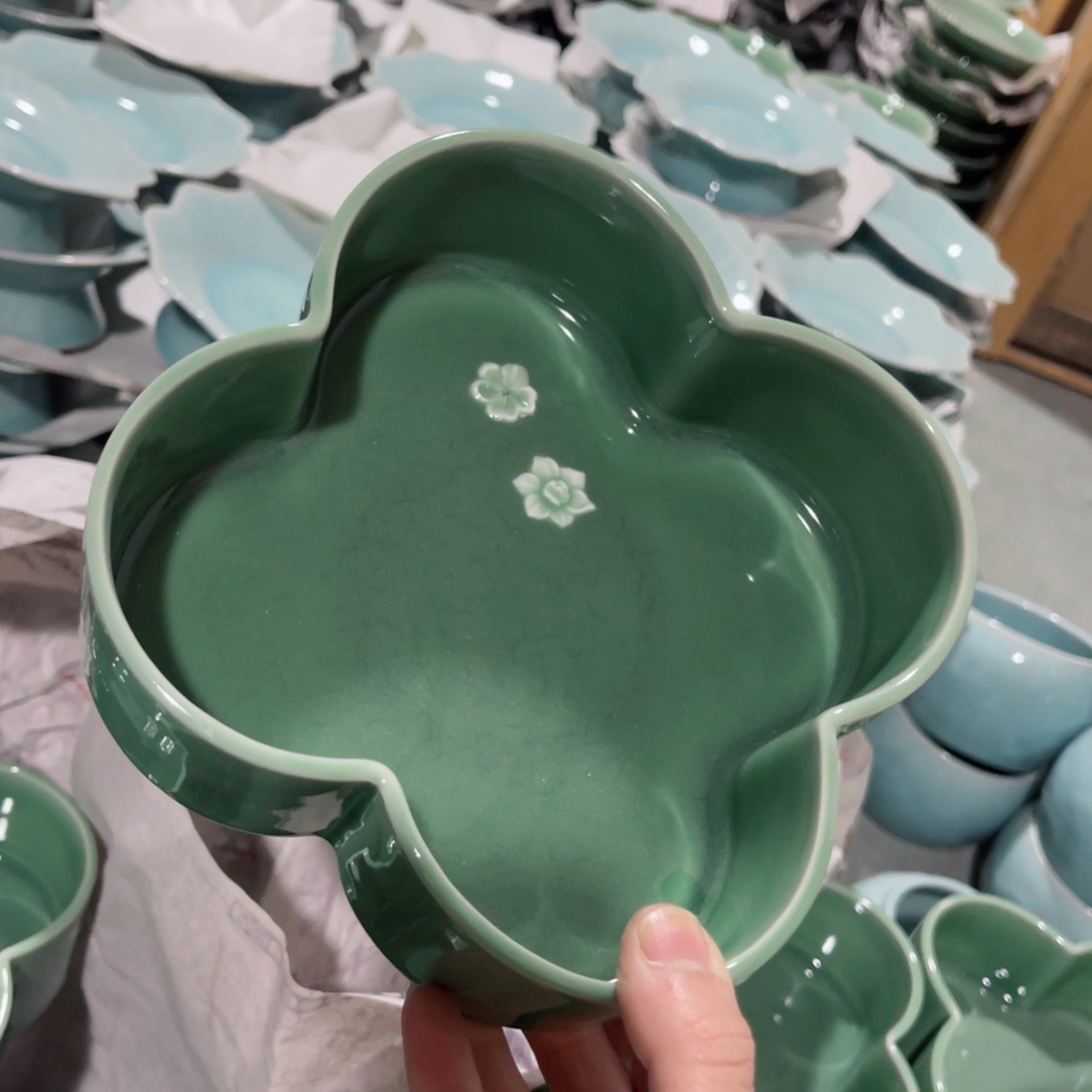 瓷片哈哈哈哈哈哈哈哈