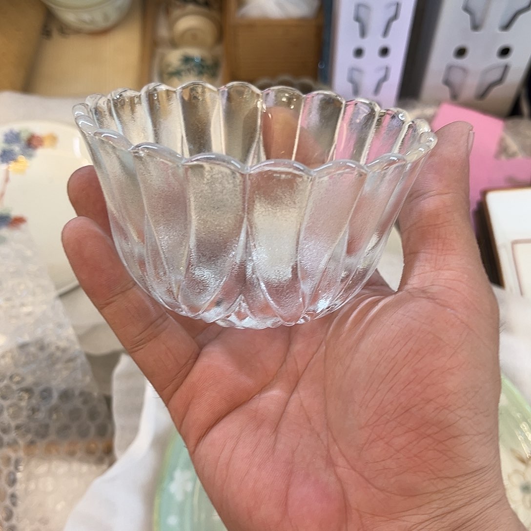盖碗在家门口买菜吃啊不了