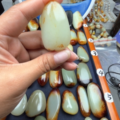 和田玉颈饰未镶嵌雍*