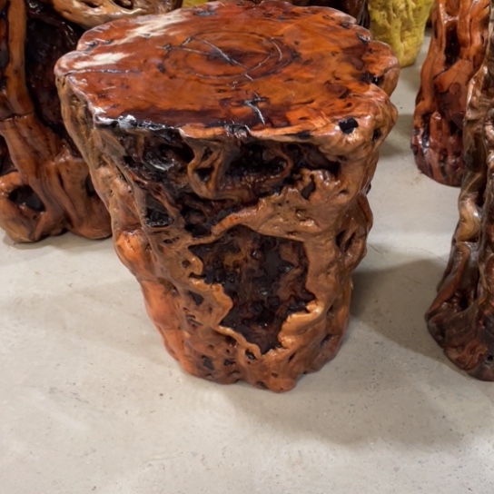 大***量龙纹枣木精品木墩