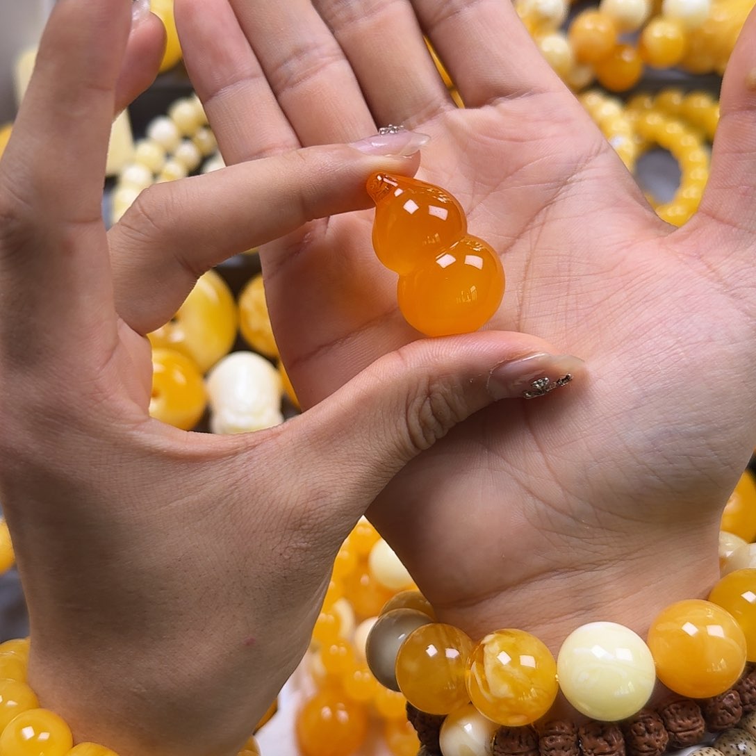 琥珀珠宝奇石未镶嵌葫芦